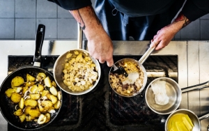 7 Aplikasi Gratis Ini Bisa Membantumu Belajar Memasak, Biar Tetap Produktif Meski di Rumah Aja