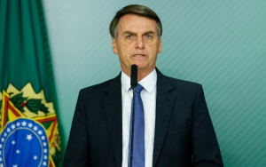Berselisih Paham Soal Wabah Corona, Presiden Bolsonaro Pecat Menteri Kesehatan Brasil