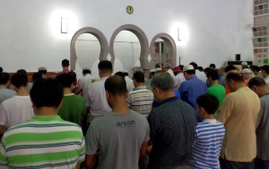 Bebas Kasus Corona, Wilayah Ini Izinkan Tarawih Di Masjid Semasa Bulan Puasa