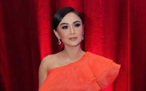 Jelang Hari Kartini, Yuni Shara Ajak Para Perempuan Berbagi Kasih Pakai Kebaya