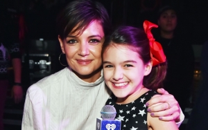 Momen Langka, Katie Holmes Bagikan Foto Si Cantik Suri Cruise Saat Ulang Tahun