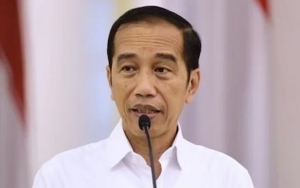Ogah Dicap Menutupi-Nutupi, Jokowi Minta Menteri Terbuka Soal Informasi Corona