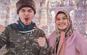 Istri Mario Irwinsyah Melahirkan Anak Ketiga, Arie Untung: Akhirnya Ada Cowok