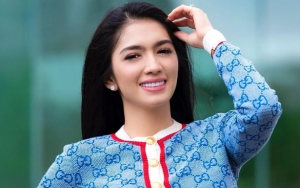 Tak Berada di Samping Ayah Saat Meninggal, Angel Karamoy Wujudkan Keinginan Terakhir