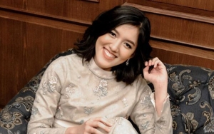 Tak Bisa ke Salon, Ify Alyssa Nekat Potong Rambut Sendiri Pakai Plastik Sampah