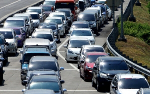 Jokowi Akhirnya Larang Mudik Lebaran 2020, Polisi Siap-Siap Tutup Jalan Tol  
