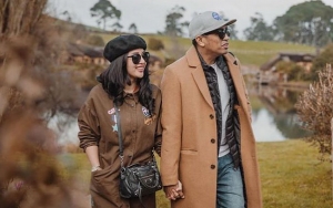 Mutia Ayu Akhirnya Pamer Wajah Imut Putrinya, Mirip Glenn Fredly?
