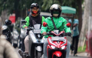Sepi Penumpang Karena Corona, Driver Ojol Jual TV Demi Bisa Beli Beras