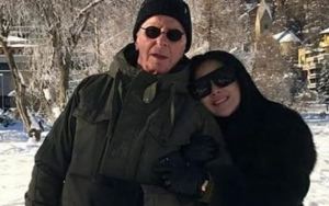 Syahrini Ngode Cinta di Video Papa Angkat, Suara Mirip Kecupan Bukti Sugar Daddy?