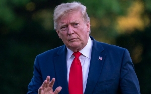 Trump Didesak Perbanyak Tes Corona Jika Ingin Kembali Buka Perekonomian AS