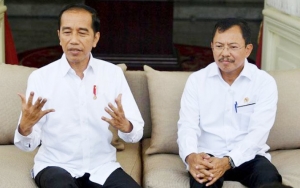 Ini Kata Jokowi Usai Banyak Yang Minta Menkes Terawan Mundur Karena Gagap Atasi Corona