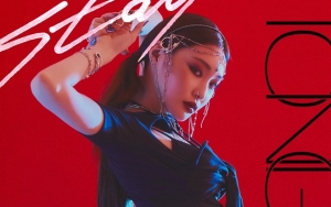 Kim Chung Ha Bikin Melongo Tampil Elegan Sekaligus 'Dark' Dalam Teaser MV Comeback 'Stay Tonight'