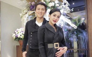 Isu Reino Murka Jauhi Syahrini, Peramal Menohok Bahas Karma Kebohongan Terbongkar?