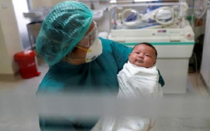 Bayi Di Thailand Jadi Pasien Termuda Sembuh Dari Virus Corona, Terungkap Ini Rahasia Pengobatannya