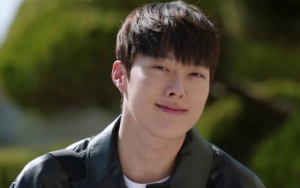 Punya Kekhawatiran, Jang Ki Yong Ngaku Tertantang Perankan Dua Karakter Berbeda di 'Born Again'