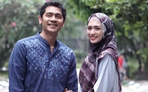 Masak Makanan Sahur, Donita Sebal Adi Nugroho Malah Main TikTok