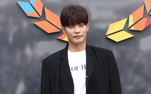 Foto Lawas Jadi Sorotan, Aktor Sung Hoon Disebut Sukses Oplas