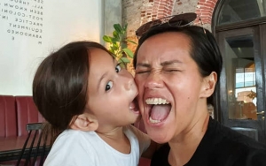 Lia Waode Pamer Foto Sang Putri Bergaya Bak Model, Busana yang Dipakai Bikin Melongo