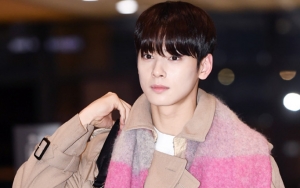 Cha Eunwoo Banjir Pujian Usai Pamerkan Keterampilan Sebagai Penyiar Berita di 'Master In The House'