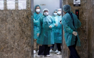 Bukan PSBB, Alasan 'Memalukan' Ini Yang Diduga Bikin Kasus Positif Corona di RI Sempat Menurun
