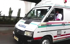 Sopir Ambulans 'Nekat' Antar Jenazah Saat India Lockdown, Disambut Bak Pahlawan