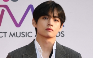 Sweater 2,8 Juta V BTS Laris Manis, Netizen Komentar Sinis Soal Ini