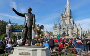 Warga AS Ditangkap Usai Ketahuan Lakukan Karantina di Disney World yang Tutup Selama Pandemi Corona