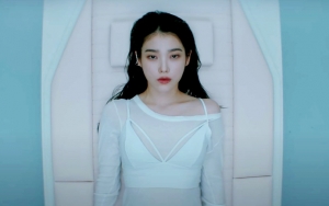 IU Tampilkan Konsep Futuristik Yang Misterius Dalam Teaser MV Kolaborasi Suga BTS 'Eight'