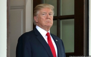 AS Masih 'Juarai' Kasus Corona Global, Trump Ngotot Bakal Bubarkan Gugus Tugas