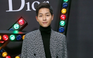Song Joong Ki Tetap Ganteng Maksimal Meski Kenakan Kaus Kaki Berlubang di Teaser 'Space Sweepers'