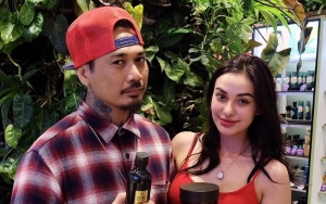 Jerinx SID Siap Dibunuh Akibat Bahas Konspirasi Korona, Nora Alexandra Hapus Postingan Suami
