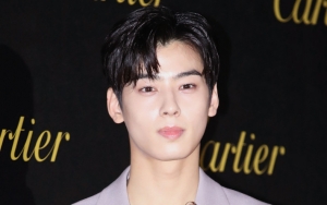 Cha Eunwoo ASTRO Jadi Model Pembalut Wanita, Diprotes Ramai-Ramai Netizen