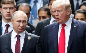 Trump Janjikan AS Bakal Bantu Rusia Tangani Corona