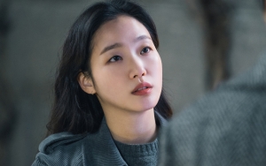 Kim Go Eun Berubah Drastis Jadi Penjahat, Kemampuan Akting Dipuji Staf 'The King: Eternal Monarch'