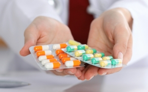 Kombinasi 3 Obat Keras Ini Disebut Mujarab Atasi Corona, Apa Saja?