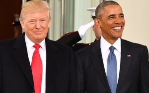 Obama Sebut Cara Trump Tangani Pandemi Corona Adalah Bencana Mutlak
