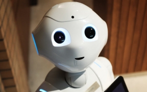 Sekolah di Tiongkok Berlakukan Standar Kebersihan Berlapis Pasca Corona, Robot Unik ini Jadi Sorotan