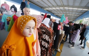 Nekat Berdagang Kala PSBB Corona, PKL Tanah Abang: Kami Butuh Makan