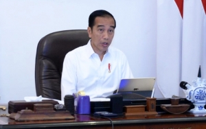  Distribusi Bansos Belum Menyeluruh, Jokowi Akui BLT Desa Baru Cair 10 Persen