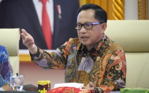 Mendagri Tito Karnavian Usul Beragam Sanksi Sosial Bagi Pelanggar PSBB, Apa Saja?