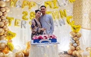 Zaskia Gotik dan Suami Kompak Pamer Momen 'Adem' Baca Alquran, Malah Ramai Dituding Riya Ibadah