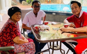 Ibunda Pernah Minta Denny Cagur dan Sang Kakak Berantem Sampai Mati dengan Senjata Tajam, Kenapa?