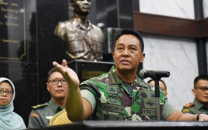 Terjadi Lagi, Aparat TNI Terancam Dibui Gegara 'Jempol Jahat' Istri Singgung Rezim Tumbang