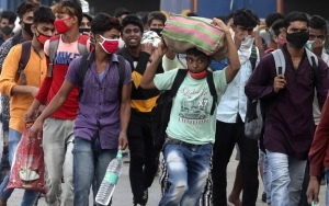 Terjebak Lockdown India, Puluhan Buruh Migran Tewas Akibat Nekat Mudik