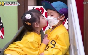 Imutnya Hao Ketagihan Diberi Kecupan Bibir JamJam di 'Superman Is Back'