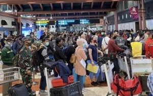 Ratusan Penumpang Dalam 1 Pesawat Dikabarkan Terindikasi Positif Corona, Ini Kata KKP Bandara Soetta