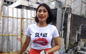 Mengaku Hampa Tanpa Pasangan, Tata Janeeta Ogah Jika Dibilang Sering Galau
