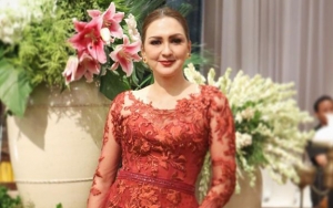 Bergelar Sarjana Hukum, Donna Agnesia Sempat Dilarang Sang Ayah Terjun ke Dunia Hiburan