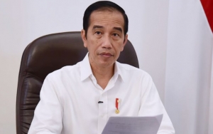 Duka Jokowi Untuk Perawat Hamil yang Meninggal Karena COVID-19 di Surabaya
