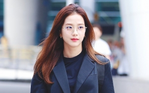 Jisoo BLACKPINK Disebut Secantik Aktris Usai Posting Foto Imut Ini